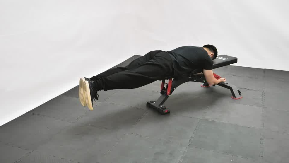 Reverse Hyper (Flat Bench) Demonstration