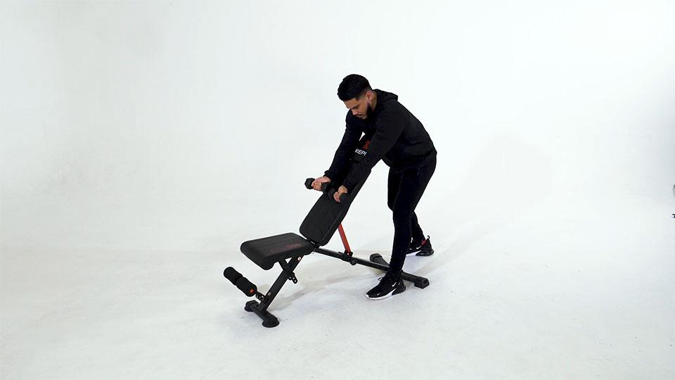 Dumbbell Alternating Preacher Curl Demonstration