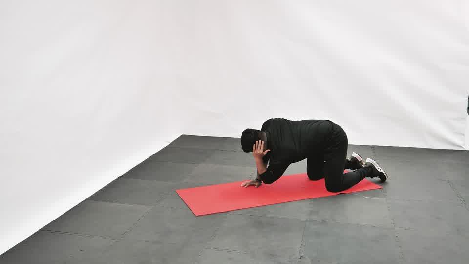 Kneeling Thoracic Mobility Demonstration
