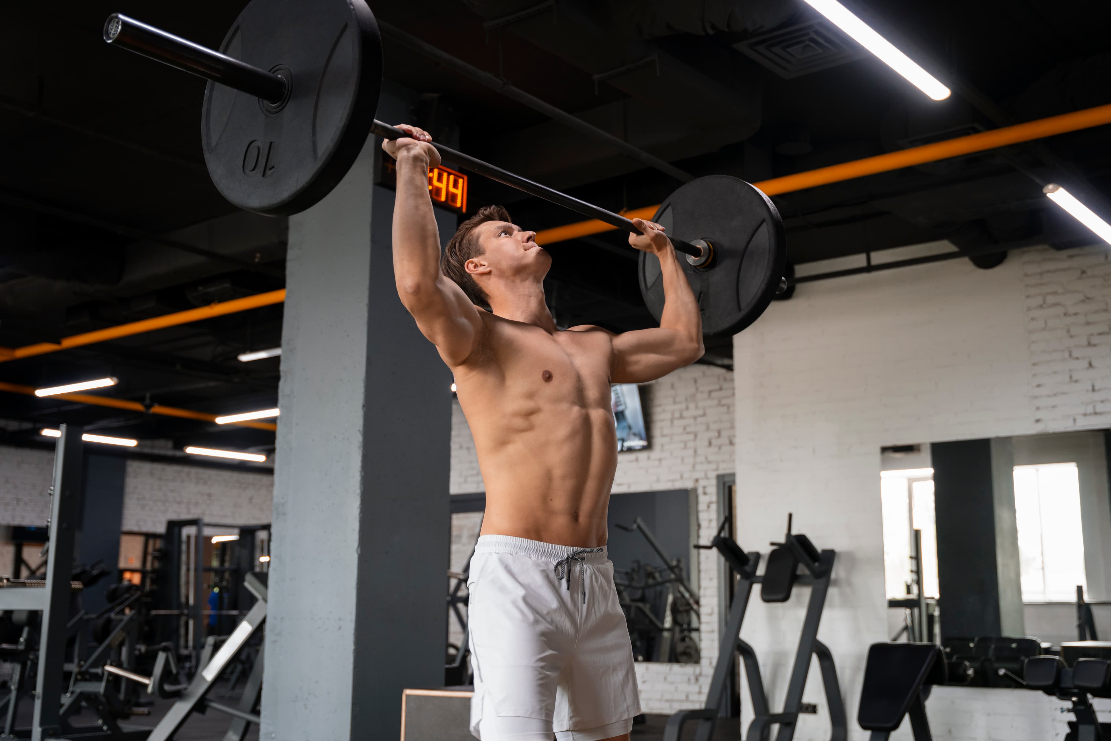 Best Exercises to Build Strong &amp; Defined Shoulder Muscles
