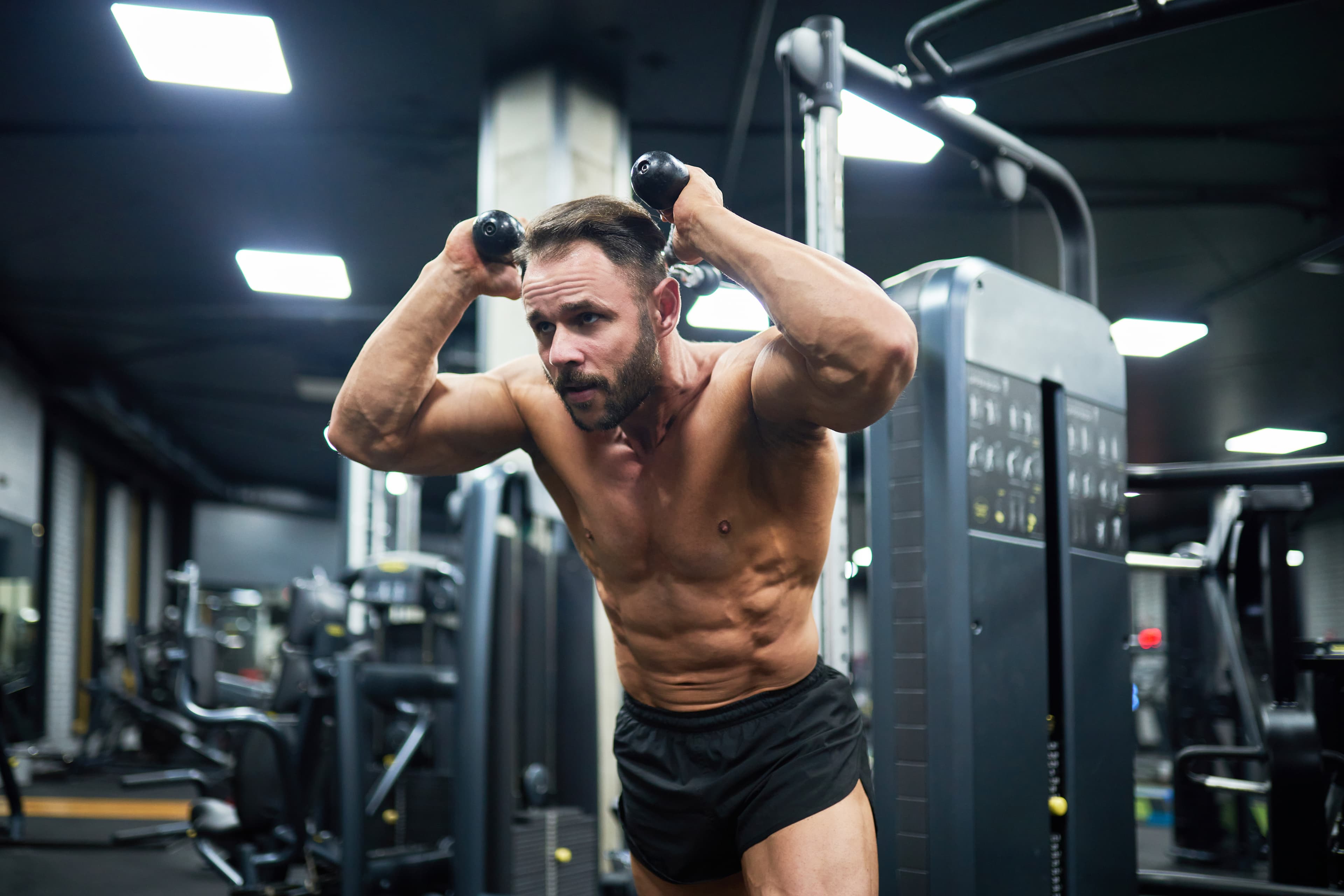 Strength vs Hypertrophy Training: Key Differences Explained