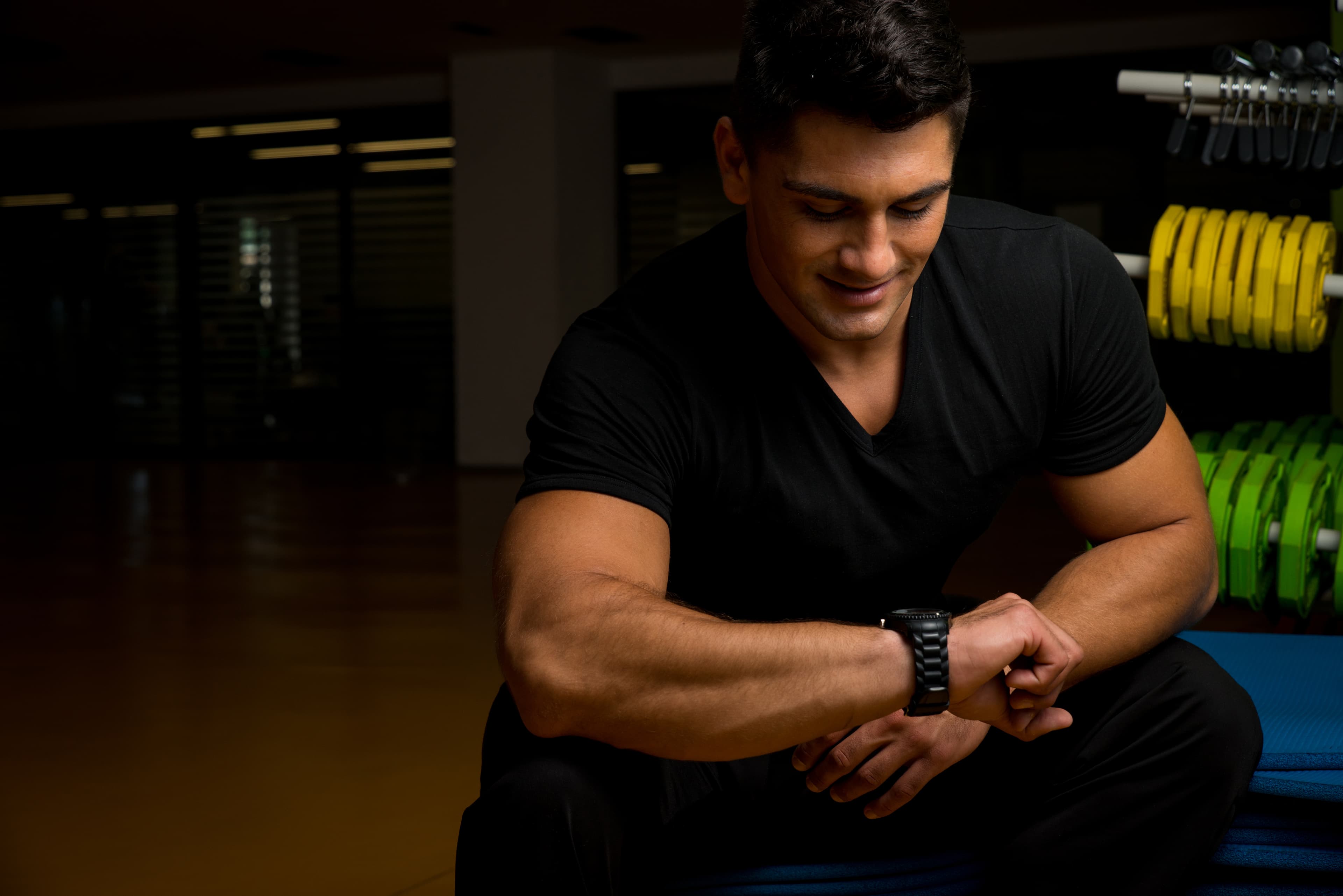 Best Apps to Log Sets and Reps on Smartwatch in 2026: Top 7 Tested