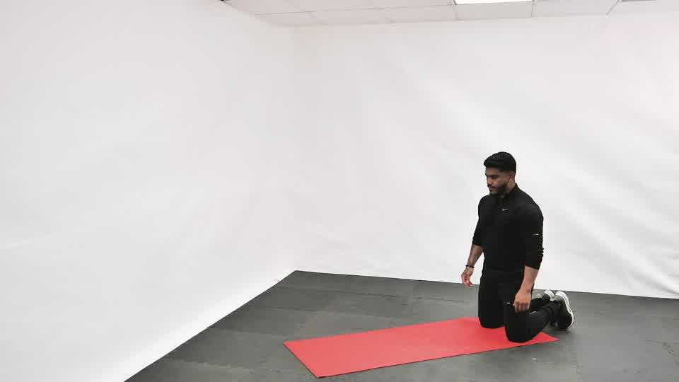 Kneeling Warrior Lungebanner