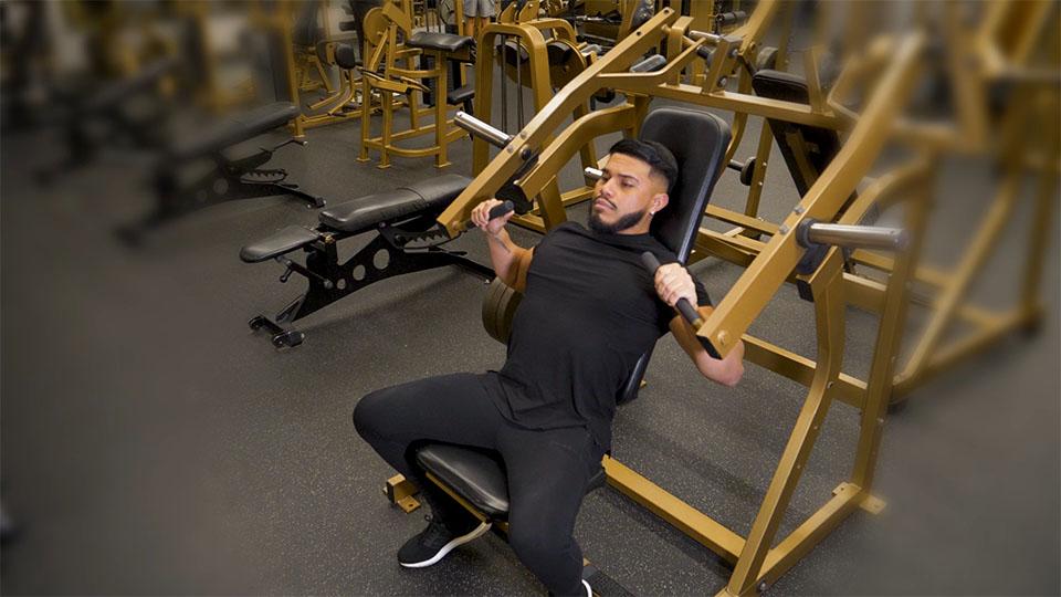 Machine Incline Chest Pressbanner