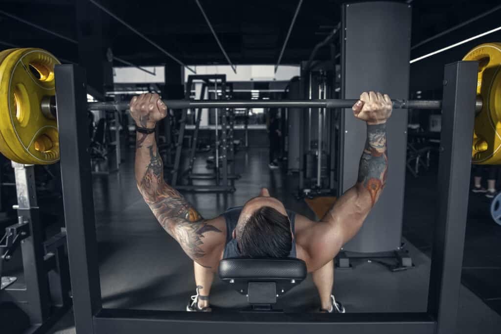 Can Grip & Hand Position Maximize Your Lat Pulldown?